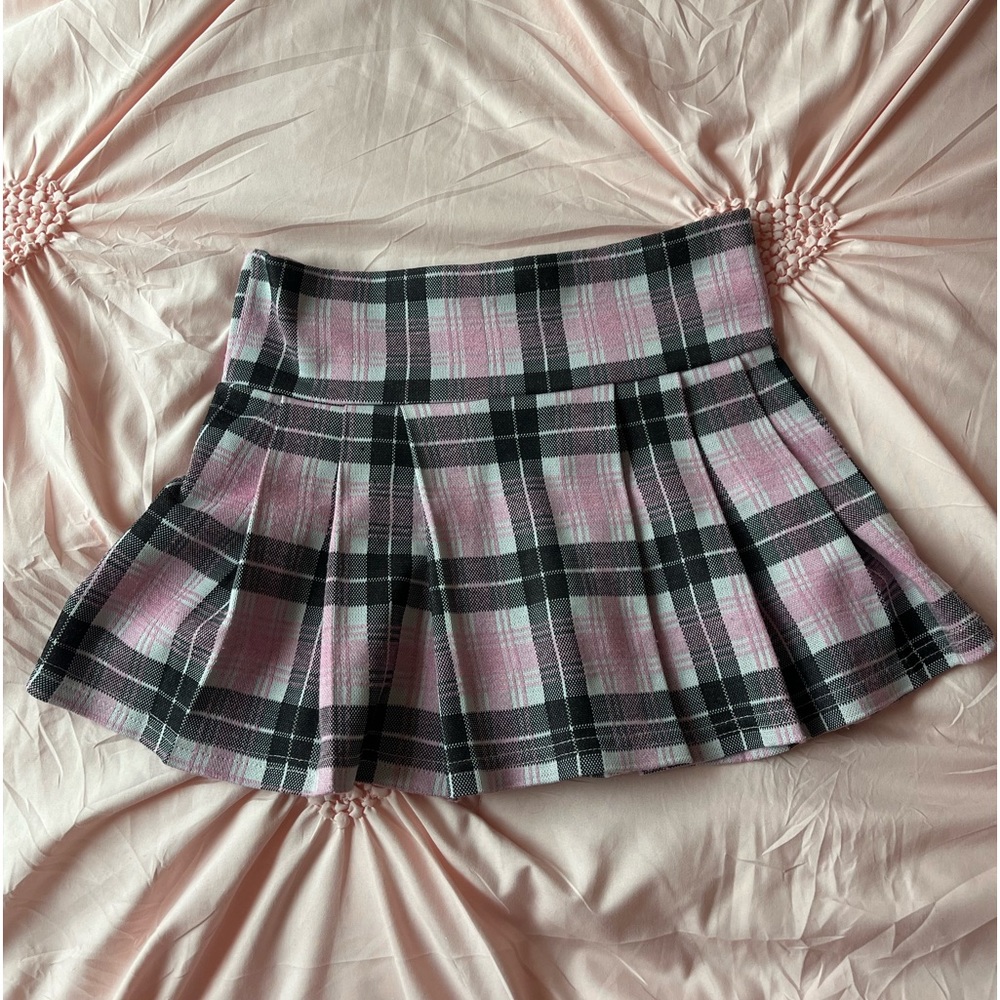 pink plaid skirt
